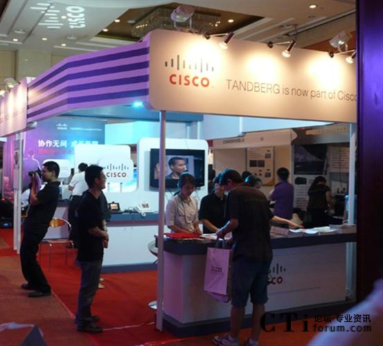 ˼��ϵ�y(t��ng)���Ї����W(w��ng)�j(lu��)���g(sh��)���޹�˾��TANDBERG��˾չ�_